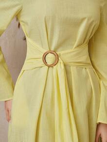 Graceveil 女士优雅搭扣褶皱腰身长袖纯色连衣裙，春秋季黄色长袖连衣裙，秋冬长袖连衣裙，女士连衣裙，正式服装，春季女士连衣裙，优雅连衣裙，新款连衣裙，女士连衣裙 - 米色 - 查看 4