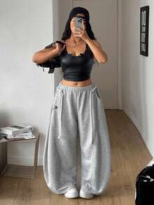 Coolane 女款與男款大尺碼純灰色秋季休閒時尚日常街頭風舒適彈性腰帶圓弧下擺寬腿鬆垮運動長褲 - 淺灰色 - 查看 4