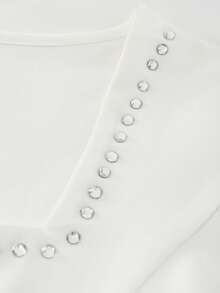 Franclia 女士优雅蝴蝶结装饰泡泡袖修身A字衬衫，饰有闪亮水钻方领，适合春夏场合 - 白色 - 查看 5