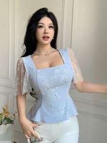 Celisse Áo kiểu ngắn màu xanh nhạt phối ren và ngọc trai, tay áo bằng vải lưới xuyên thấu, thanh lịch cho các buổi hẹn hò, tiệc tùng, phong cách sang trọng độc đáo. - Màu xanh lam - Xem 3