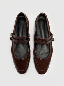 CUCCOO BIZCHIC Sepatu Flat Kasual Serbaguna Wanita dengan Desain Gesper, Cocok untuk Hari Valentine dan Musim Semi. - Coffee Brown - View 2