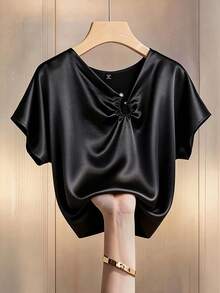 Franclia Große Größen Elegante Satin Plissee Bluse mit Strass-Knöpfen für Damen - Schwarz - Übersicht 1