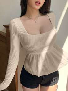 DAZY 女士方领纹理面料A字下摆长袖休闲性感T恤娃娃衫 - 杏色 - 查看 2