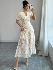 Modelyn 女士系带领花卉刺绣优雅收腰长花瓣袖派对连衣裙 - 黃色 - 查看 7