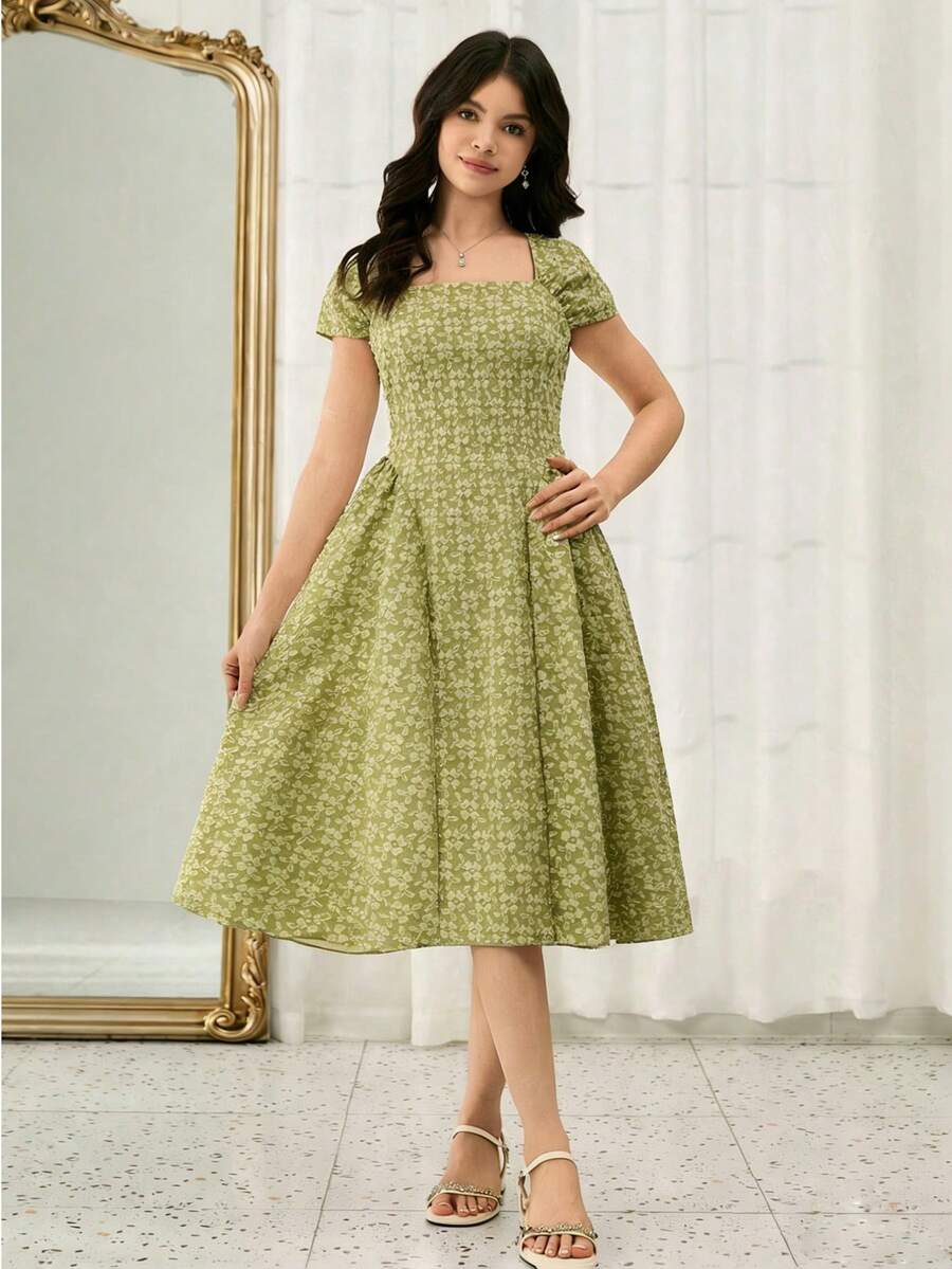 SHEIN 青少年方领短袖纹理面料侧腰收腰连衣裙，优雅大方，适合婚礼、派对、聚会等场合。 - 綠色 - 查看 1