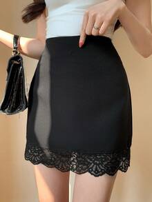 DAZY Women's Fashionable Sexy Contrast Lace Bodycon Mini Skirt, Summer - Black - View 4