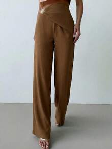 Firerie Pantalones rectos sueltos de verano con decoración metálica en la cintura asimétrica, de cintura media, de color beige sólido, elegantes y versátiles para uso diario, de estilo urbano y casual - Café integral - Ver 3