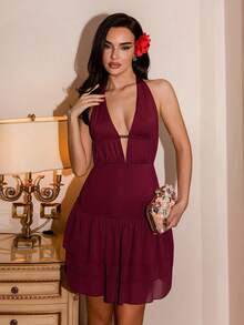 SHEIN Glamour 优雅的吊带系带性感深V领露背修身多层荷叶边下摆迷你连衣裙，适合派对、街头、性感女孩和约会穿着。 - 酒紅色 - 查看 6