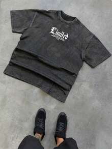 Manfinity EMRG Áo thun nam cotton giặt mài kiểu cổ điển in hình chân dung đường phố - màu đen - Xem 2
