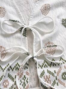 Soleia WYWF 女士度假 V 领系带喇叭袖热带印花背心 - 杏色 - 查看 5