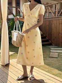 Livesso Spring & Summer Yellow Floral All-Over Print Fitted Midi Dress, Casual Beach Vacation Vibe, V-Neck Lace Patchwork Design - Yellow - View 6