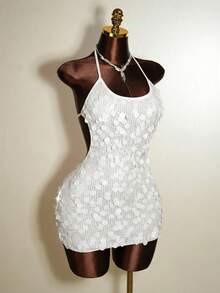 Mistrie 新款性感无袖露肩吊带亮片闪亮面料迷你紧身短裙，女士奢华年轻女士风格，高端性感女孩生日派对礼服，女士派对正式晚礼服。 - 白色 - 查看 1