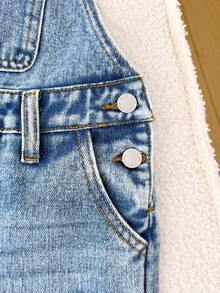 Quần yếm denim xanh nhạt dáng rộng cho bé trai, thích hợp cho mùa hè. - Rửa nhẹ - Xem 4