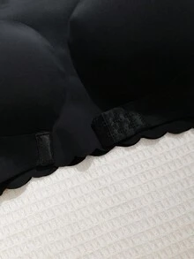 NudeFit Plus Size Women Sexy Solid Color Shell Trim Elastic Bandeau Bra - Black - View 8