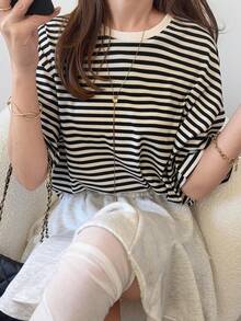FRIFUL Women's Striped Print Round Neck Casual Short Sleeve T-Shirt - Black - View 4