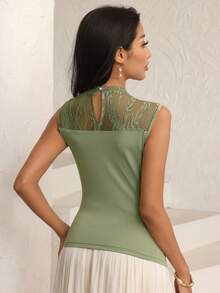 Modelyn Solid Color Lace Patchwork Hollow Out Fitted Sleeveless Top For Women - Green - View 11