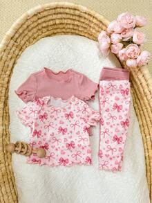 SHEIN Kids Dozemod 四件套休闲蝴蝶结图案荷叶边圆领短袖上衣和裤子针织罗纹睡衣套装，适合新生女童，夏季印花 - 粉色 - 查看 7