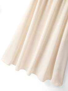 GlowEve CURVE 复古白色衬衫裙，黑色植物刺绣领口和百褶裙摆，大码 - 杏色 - 查看 3