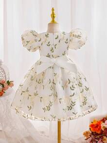 SHEIN Glamorique Kids 女童公主裙，花童，生日派对，晚宴，立体花朵收腰蓬蓬裙，四季皆宜，翻领，网纱泡泡袖优雅派对礼服，华丽连衣裙，复活节，夏季，优雅派对礼服，儿童茶会礼服，女童花园派对礼服，儿童刺绣花朵连衣裙，儿童传家宝连衣裙 - 白色 - 查看 2