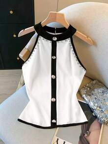 GlowEve Contrast Color Beaded Decor Sleeveless Knit Top With Metal Clasp - Black and White - View 3