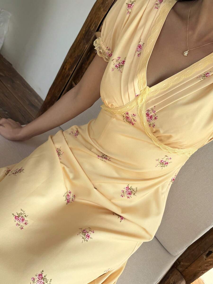 Livesso Spring & Summer Yellow Floral All-Over Print Fitted Midi Dress, Casual Beach Vacation Vibe, V-Neck Lace Patchwork Design - Yellow - View 1