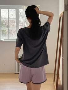 DAZY 两件套女士夏季宽松印花短袖短裤睡衣套装 - 灰色 - 查看 2