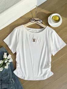 SHEIN EZwear 大码休闲舒适甜美白色针织小熊刺绣修身T恤，春夏款 - 白色 - 查看 6