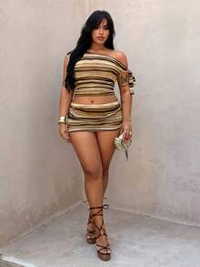 Rustia Plus Size Women Striped Print Asymmetric Collar Top And Mini Skirt 2 Pieces Set - Brown - View 3