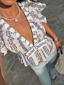 Serisse Women's Frenchy Fashion Casual Summer Blue And White  Floral Print  Cottagecore Floral Plunge Deep V-Neck Flutter Sleeve Babydoll Top Bow Front Flutter Sleeve Peplum Top,Summer Blue Holiday Resort,Boho Blouse Summer ,Vacation,Summer Tops, Suitable For Commuting, Dates, And Casual Everyday Wear,Summer Tops Women,Casual Blouses For Women ,Summer ,Beach , Wedding,Birthday,Going Out, Elegant , Casual - Blue and White - View 3