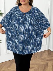 SHEIN CURVE+ 大码女式圆领印花休闲日常中袖衬衫 - 藍色 - 查看 4