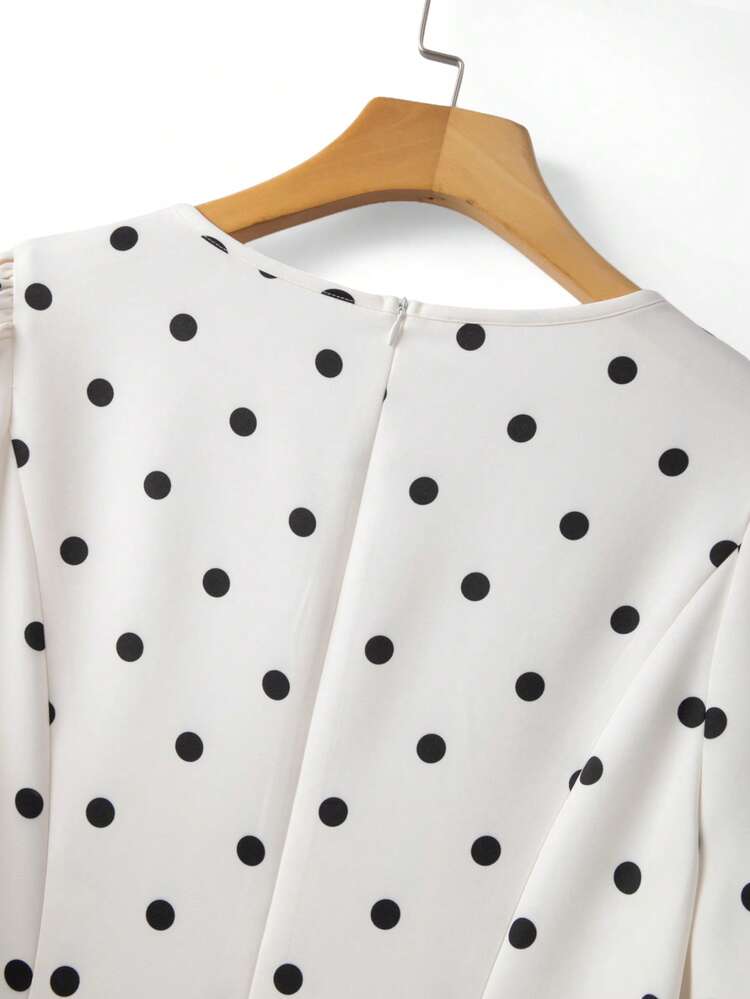 SHEIN Clasi Vestido de lujo de manga abullonada con lunares elegantes y retro para tallas grandes - Blanco y Negro - Añade 4
