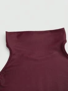 Sweetra 大码女式无袖吊带黑色和酒红色修身短款吊带背心，简约夏季两件套 - 彩色 - 查看 11