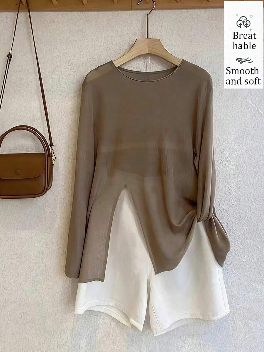 Franclia Bộ đồ nữ 2 mảnh gồm áo tay dài cổ tròn dáng rộng, chất liệu vải xuyên thấu màu nâu vintage xẻ tà và quần short ống rộng màu be dáng suông, thích hợp cho mùa xuân/hè. - Màu be - Xem 1