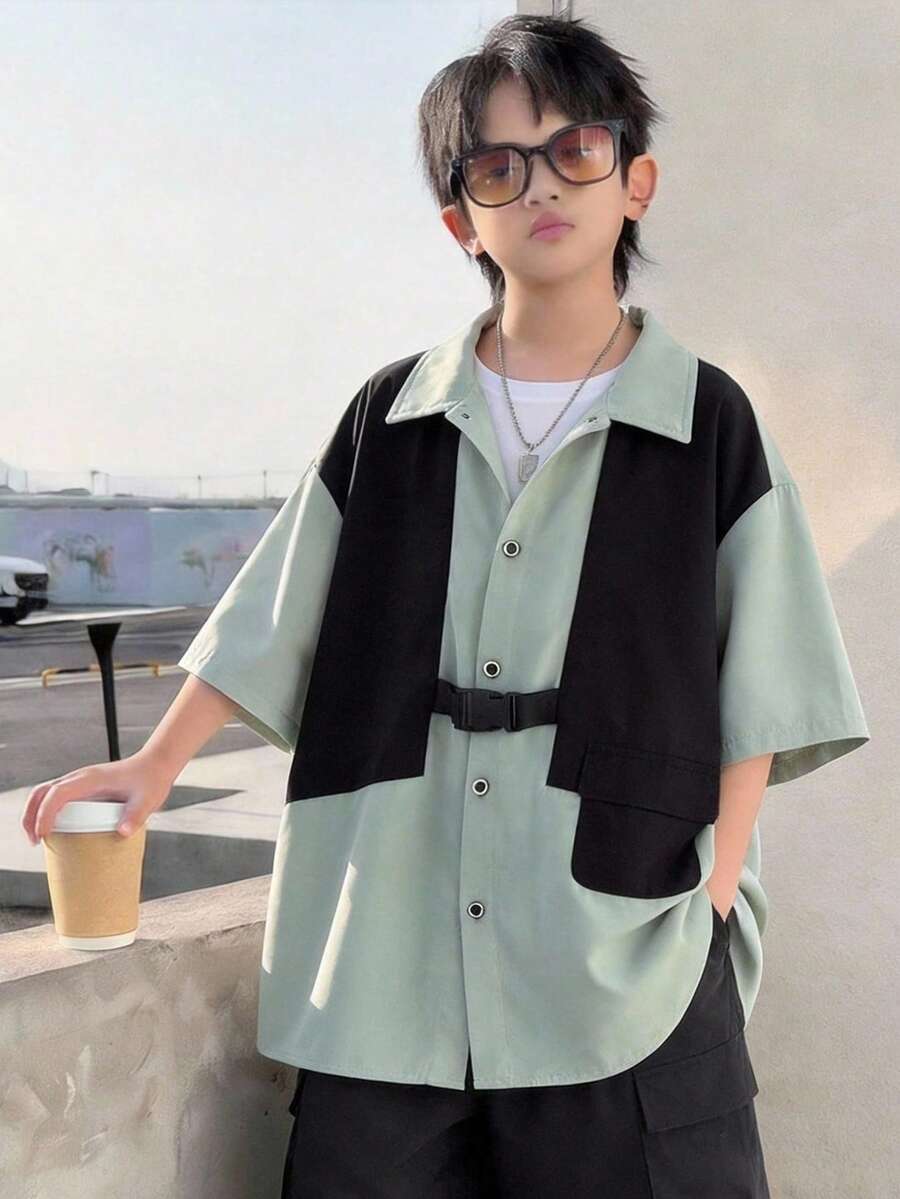 男童休闲日常舒适翻领宽松开襟短袖衬衫，搭配撞色背心，二合一梭织衬衫，适合学校、花园、海滩、生日、秋冬季节穿着。