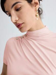 BizChic Spring/Summer New Shallow V-Neck Shoulder Ruched Metal Button Decor Fitted Waist Women's T-Shirt, Suitable For Office, Formal, Elegant Urban Commute, Daily Casual, Romantic 90s Retro, Party, Wedding Guest, Bridesmaid, Hostess, Outing, Social, Date, Party, Concert, Graduation, Breakfast, Airport - Pink - View 8