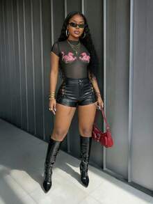 Slaydiva 新款春夏街头风休闲性感黑色PU修身镂空织带拼接系带女式短裤，适合度假、新年、约会、情人节、派对、聚会、夜店、夜总会、购物之旅、嘉年华、音乐节、演唱会、街头等场合。 - 黑色 - 查看 8