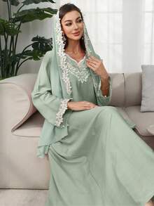 SHEIN Najma Đầm cổ tròn với miếng vá cổ áo thêu hoa, viền thêu lá và khăn trùm đầu. - màu xanh lá - Xem 7