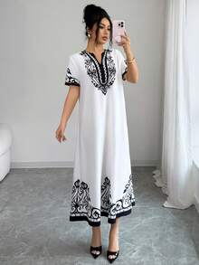 SHEIN Franclia Women's V-Neck Loose Dress, Women's Positioning Print Fashion Dress - Multicolor - View 7