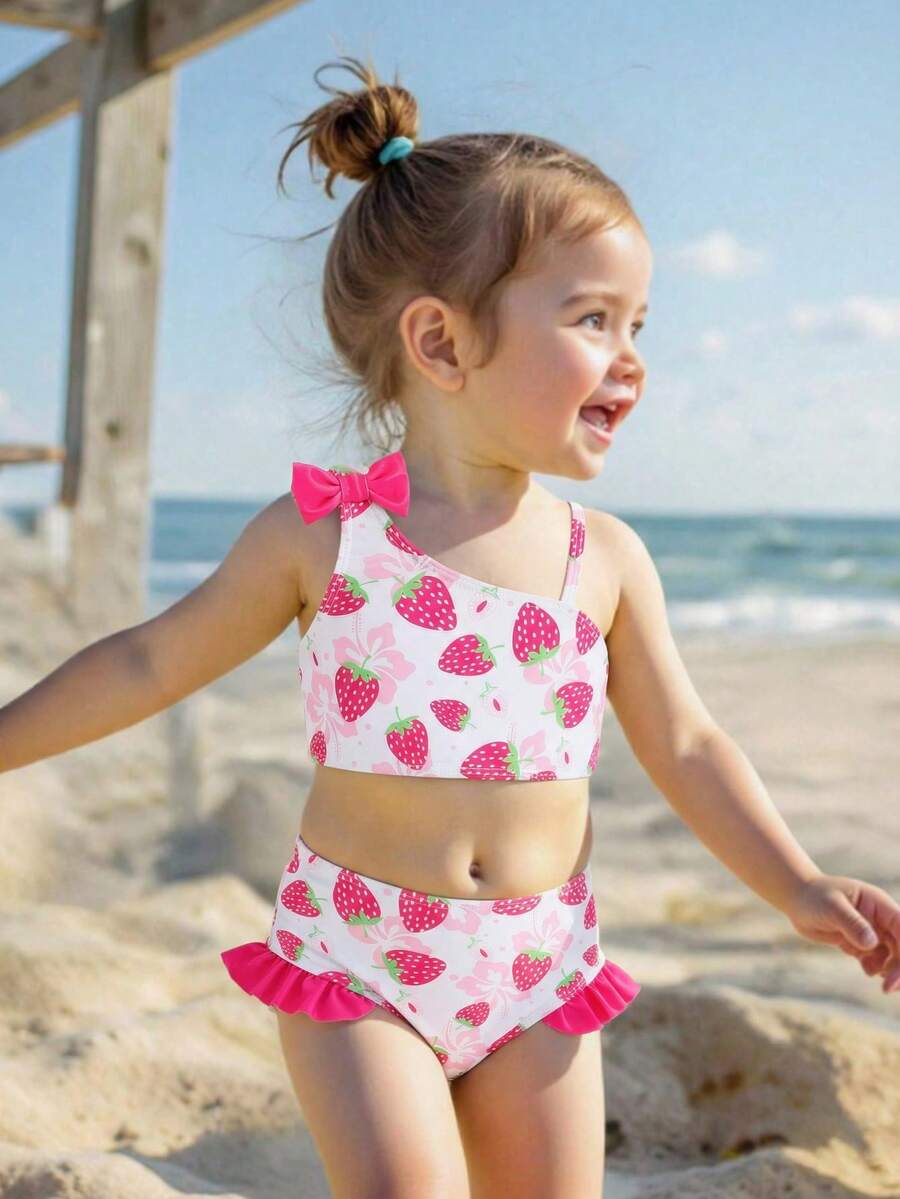 女婴泳衣两件套:粉色草莓印花无袖上衣,荷叶边装饰;三角印花泳裤;夏季假日 - 粉色 - 查看 1