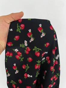 Flirla Plus Size Cute Girl Doll Collar Strawberry Print Blouse - Black - View 8