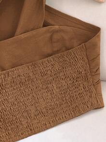 Travachic Áo kiểu nữ trơn màu, cổ yếm chéo, thích hợp mặc mùa hè, đi nghỉ mát, kỳ nghỉ hè, nghỉ xuân, dự tiệc, đi biển, mùa xuân, trang phục lễ hội, thanh lịch, họa tiết hoa, lễ hội, từ xuân sang hè, dự tiệc, áo mùa hè, áo dự đám cưới cho nữ, áo sinh nhật, áo dự tiệc, áo thanh lịch cho nữ, áo mùa hè, trang phục lễ hội, áo kiểu Mexico, áo phong cách Boho cho nữ. - màu nâu - Xem 6