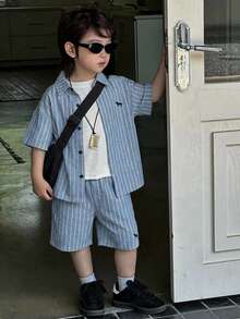 Dazy Kids 男童夏季休闲度假及日常通勤独角兽刺绣条纹印花宽松短袖衬衫短裤套装 - 藍色 - 查看 6