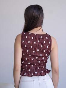 Andrea Bello 女士波点腰休闲街头风格圆领无袖上衣 - 棕色 - 查看 2