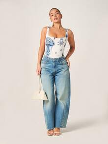 MISSGUIDED 贝壳印花圆领无袖连体衣，饰有水母海洋主题水钻设计，是夏季海滩度假休闲装扮的完美之选。 - 彩色 - 查看 3