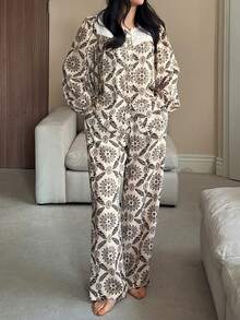 DAZY Floral Print Contrast Color Patchwork Loose Women Pajama Set - Camel - View 5