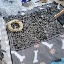 Soft Coral Fleece Pet Carpet/Mat - Highly Absorbent, Suitable For Rabbit Cages, Provides Comfortable Sleeping Environment For Small Animals - Multicolor - View 10