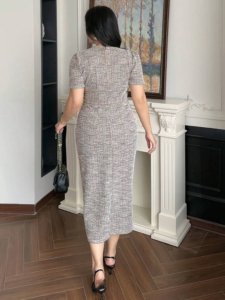 Dazy Plus Plus Size Elegant Vintage Plaid Square Collar Fitted Tie-Waist Dress Maxi Dress Sundress