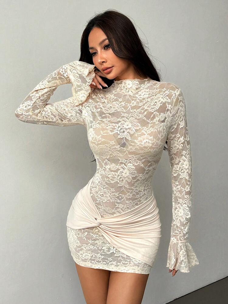 SHEIN PETITE 酒红色性感透视蕾丝迷你连衣裙，适合日常约会、夜间外出、夜店、派对、聚会、鸡尾酒会、泳池派对以及秋冬季穿着。 - 杏色 - 查看 3