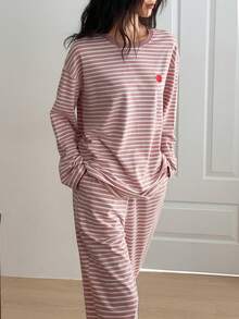 DAZY Conjunto de pijama holgado de 2 piezas con rayas y decoración de manzana linda para mujer - Rosa - Ver 5