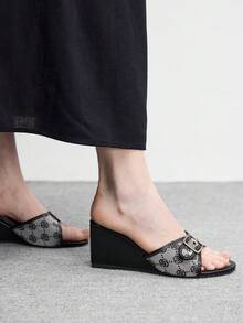 CUCCOO BIZCHIC Sandalias de plataforma casuales con adornos de rhinestone para mujer - Blanco y Negro - Ver 3
